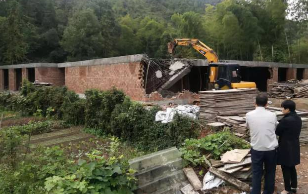 違章建筑——山區(qū)違章建筑的認(rèn)定和處理？
