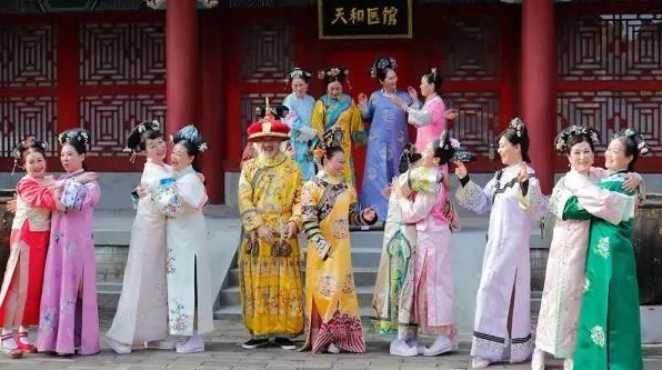 劇方要求下架退休阿姨版甄嬛傳，作品被抄襲應如何維護權(quán)利？